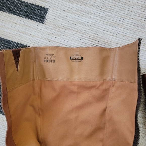 Fossil | Tall | Brown Distressed  |Leather Boots - Picture 9 of 9